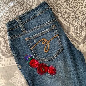 🌸 One of a Kind Bellbottom Jeans 🌸